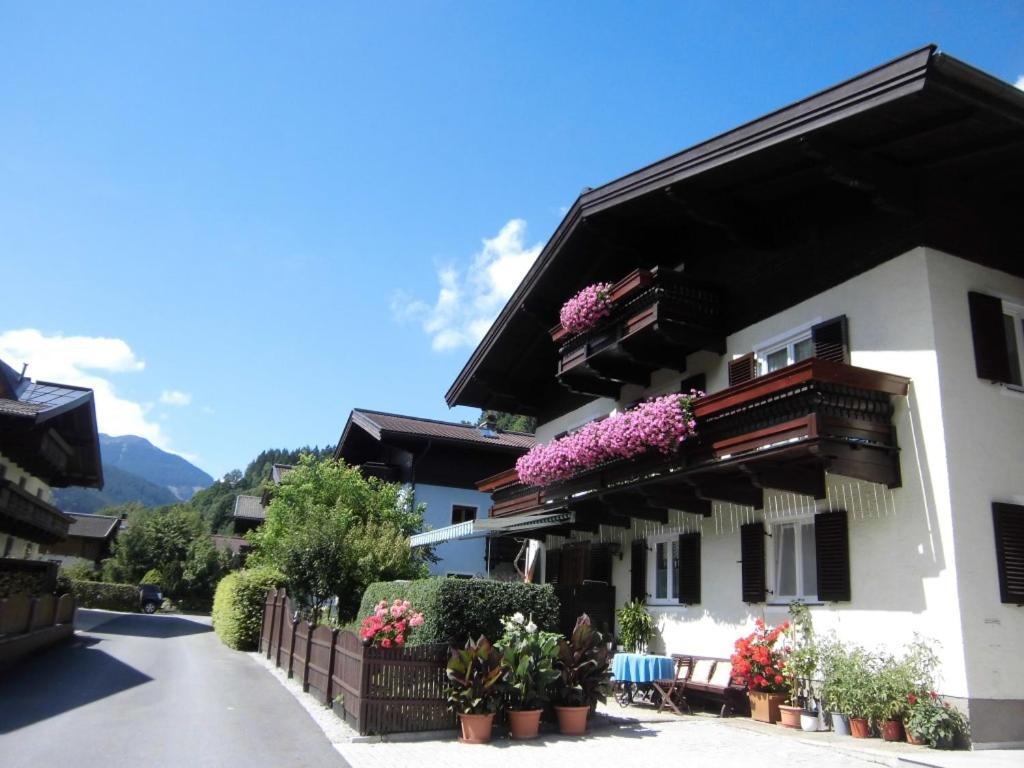 Appartements Haus Schmalzl Viehhofen Exterior photo